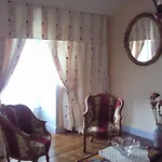 Le Chateau De Bed & Breakfast Prauthoy