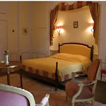 Bed & Breakfast Le Chateau De Prauthoy