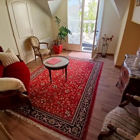 Le Chateau De 4* Prauthoy