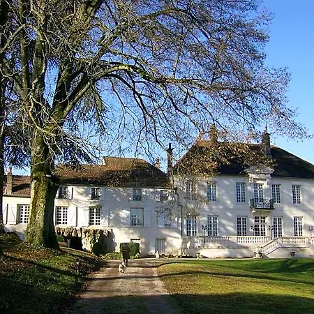 Le Chateau De Bed & Breakfast 4*