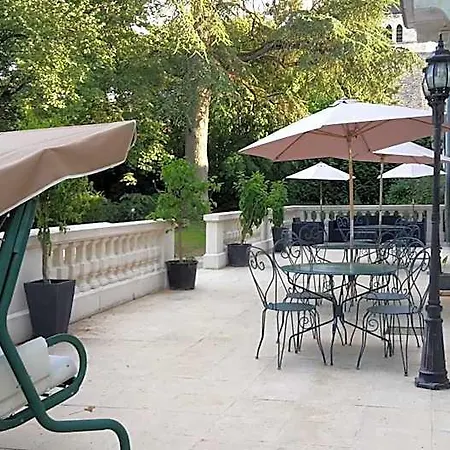Le Chateau De 4* Prauthoy