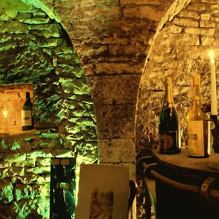 B&B Le Chateau De 3*